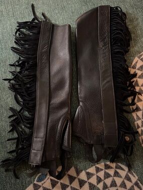 Ariat Cameo Black Leather Fringe Half Chaps - Small